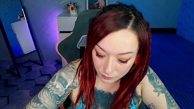 Miss-Tattoo online show from April 28, 3:27 pm