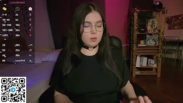 Arizonaa Muse online show from March 22, 1:17 pm