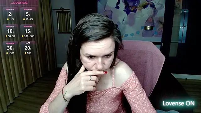AriaGray online show from May 17, 8:52 pm
