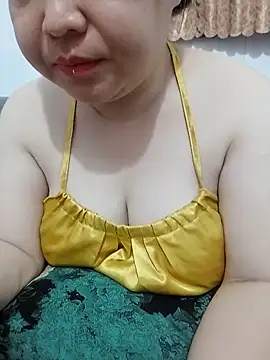 VyOanh2K online show from May 14, 4:57 pm