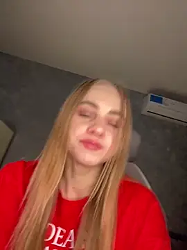 GraceTorrez online show from December 18, 9:41 pm