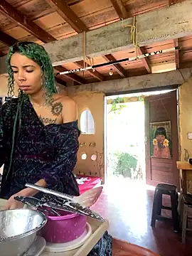 sammoura01 online show from January 13, 1:37 pm