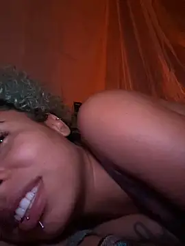 sammoura01 online show from September 26, 11:45 pm