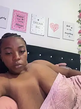 CiaraEbony online show from May 16, 1:30 am