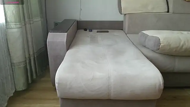 MilaaMilaa online show from November 20, 4:13 am