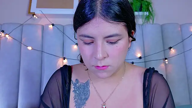 EngelStone online show from December 1, 7:38 pm