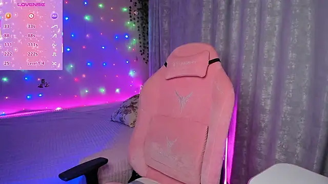 Alice   Rose online show from February 7, 3:16 pm