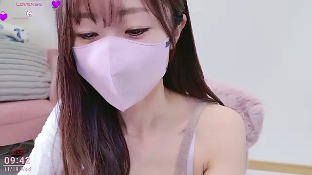 meg 0901 online show from November 19, 12:43 am