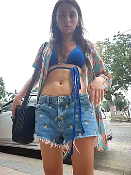 Izabella Bella online show from May 21, 3:26 am