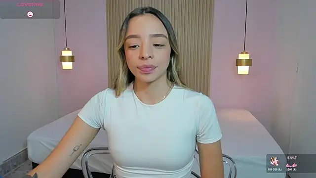 AliceRoss0 online show from May 12, 8:59 pm