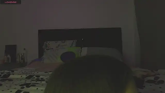 TiffanyWright online show from May 19, 2:29 am