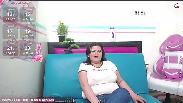 kambelroche online show from May 4, 11:58 am