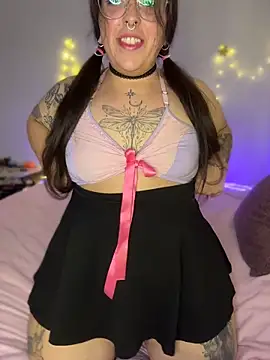 Mizztikaa online show from May 5, 6:44 pm