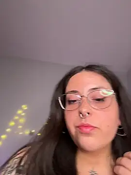 Mizztikaa online show from May 9, 4:53 pm