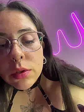 Mizztikaa online show from February 14, 8:33 pm