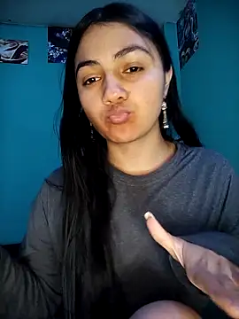 Nahiara velez online show from December 23, 1:31 am