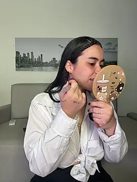 SophieRoyals online show from June 20, 1:36 pm