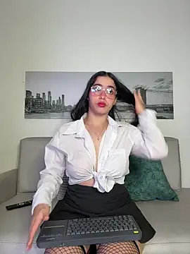 SophieRoyals online show from May 9, 2:19 pm