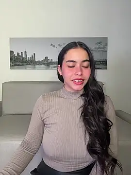 SophieRoyals online show from June 27, 12:22 pm