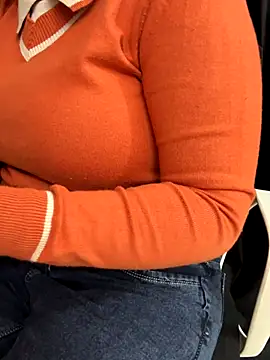 Diya Chopra online show from December 21, 4:50 am