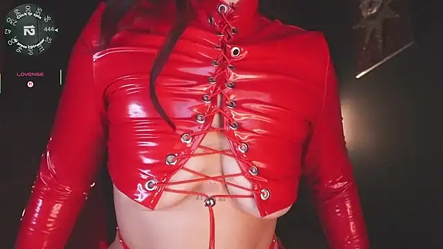 YourMissAlice online show from March 31, 11:49 pm