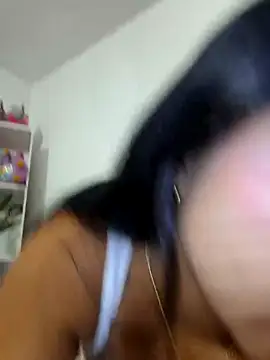 Marianarousse online show from February 7, 3:32 am