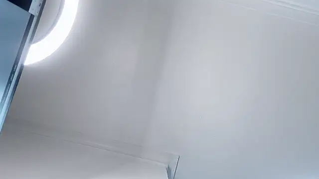 LyLy Office online show from March 29, 3:49 am