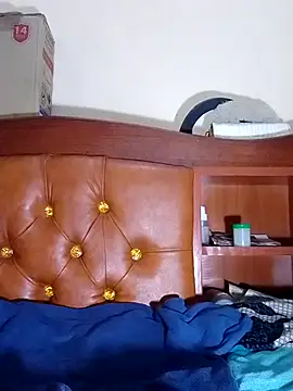 Claris2 online show from April 1, 9:12 pm