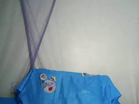 juiccypussy online show from May 14, 4:35 pm