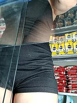 Queen lorena online show from January 13, 4:00 pm