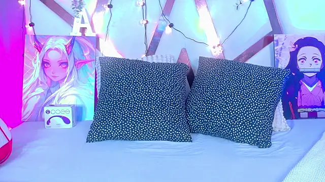 AmbarHills 1 online show from February 19, 11:43 am