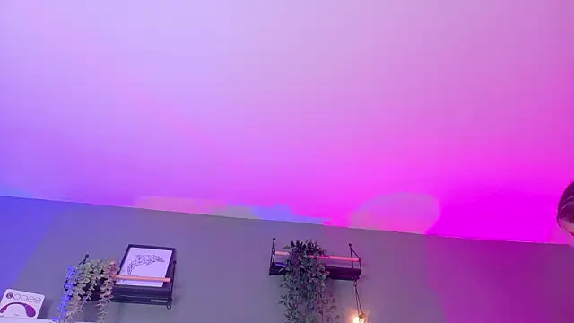 AmbarHills 1 online show from February 27, 11:54 am