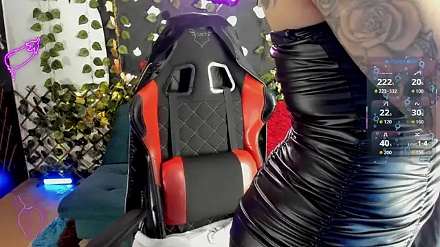 cocochanell6666 online show from November 20, 6:47 am