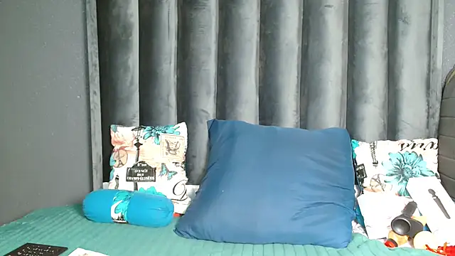 ThickAss90 online show from May 20, 11:35 pm