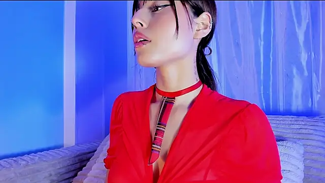 EmilyWithe online show from April 30, 11:19 pm