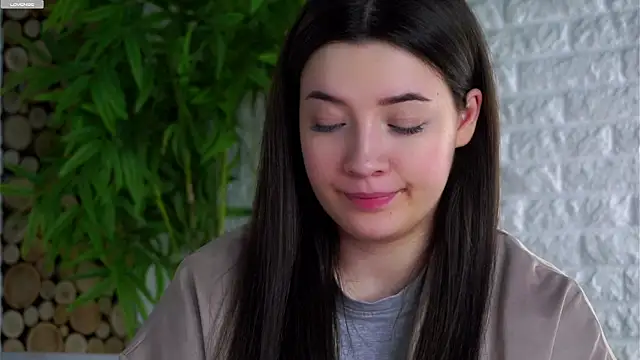 LowOncoming online show from March 24, 3:34 am