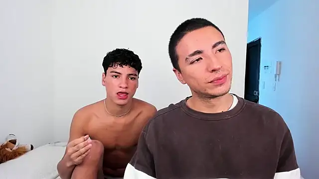 sweet boys xx online show from November 5, 12:54 pm