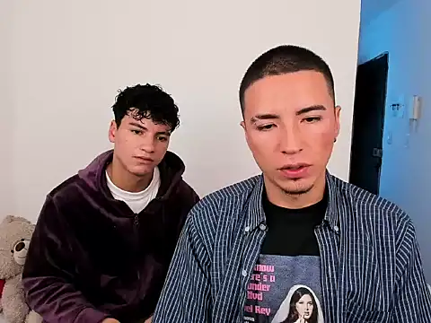 sweet boys xx online show from November 13, 12:26 pm