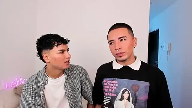 sweet boys xx online show from November 14, 12:38 pm