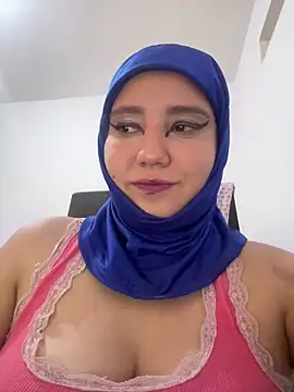 hannahayat online show from May 17, 3:55 pm