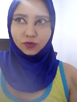 hannahayat online show from May 25, 2:16 pm