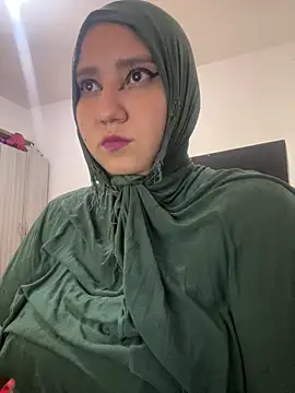 hannahayat online show from March 27, 2:51 pm