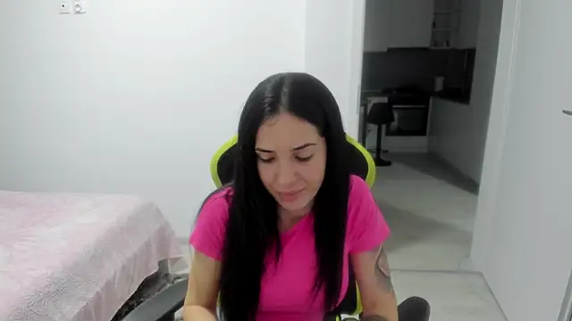 Emmapmg online show from March 25, 7:06 pm