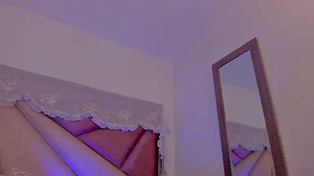 BonnieCute  online show from May 5, 11:52 pm