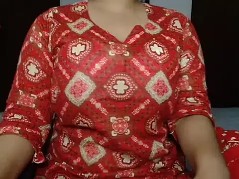 RaishaSEXY online show from July 15, 10:03 pm