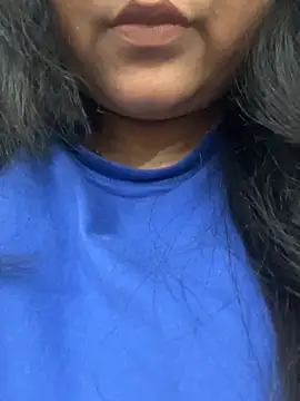 smile pretty online show from March 18, 6:02 pm