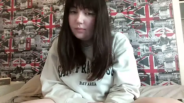 Lynylou online show from November 27, 12:19 pm