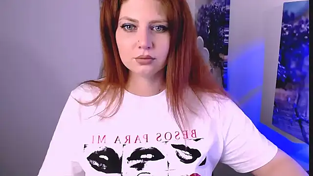 Lizzy Love online show from November 20, 1:23 pm