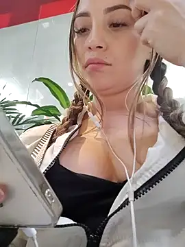 cindy love2 online show from May 12, 2:46 pm