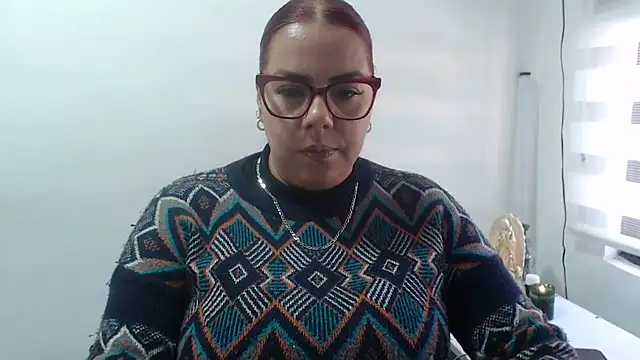 Rebecagiraut online show from November 18, 3:02 pm